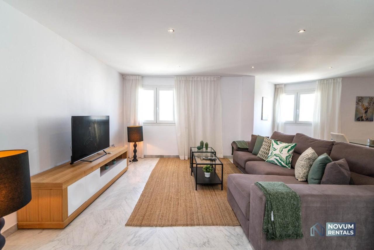 Puerto Banus Finest 2-bdrm - 50 Metres To Appartement *