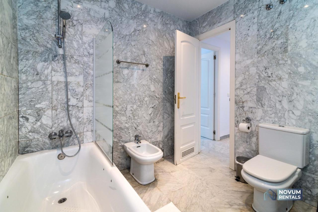 Puerto Banus Finest 2-bdrm - 50 Metres To Apartamento